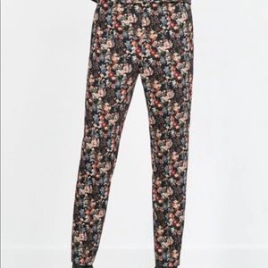 Zara Trafauluc Floral Jegging Trousers